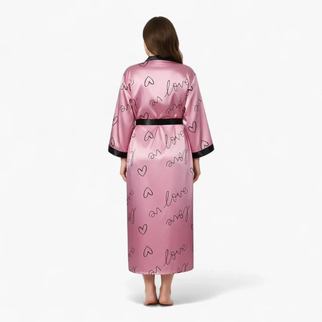 Peignoir Femme Grande Taille en Satin – Long Rose à Motif Cœurs “Love” — photo 3