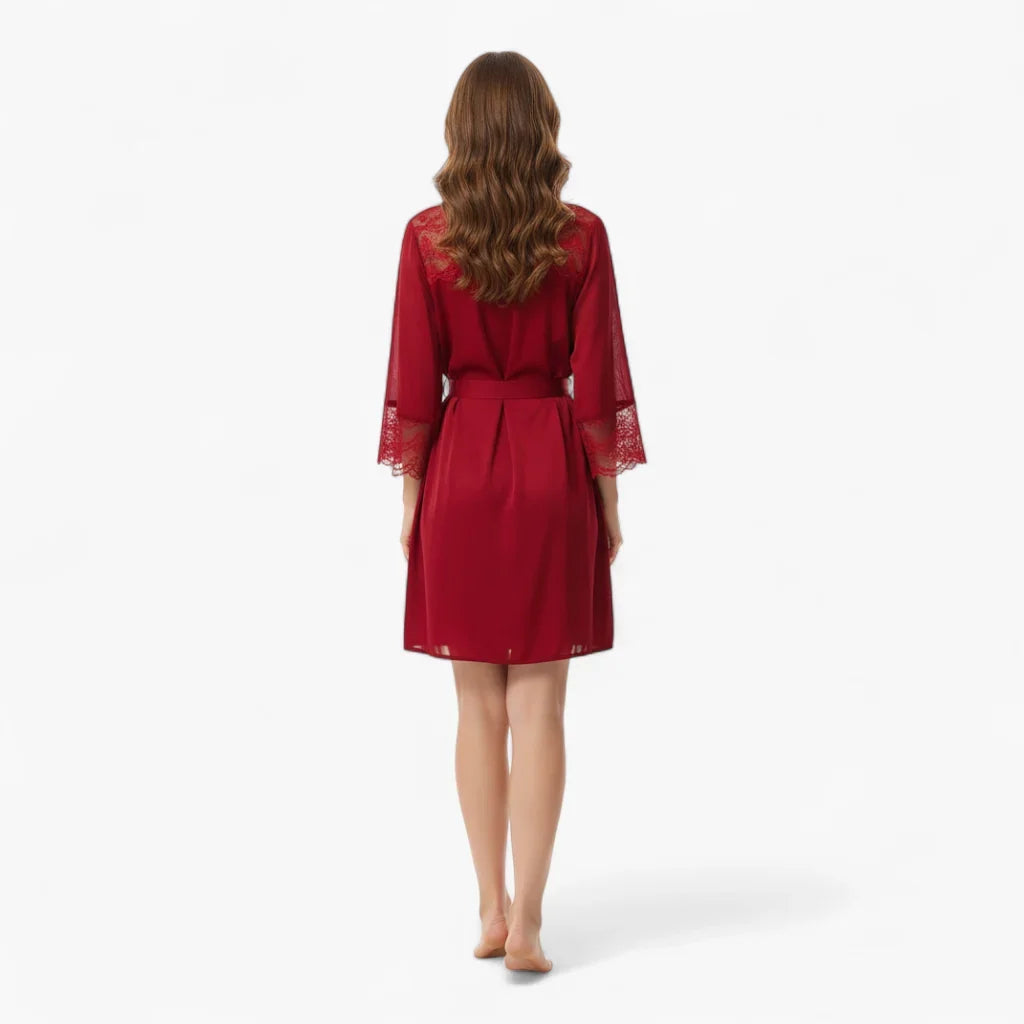 Peignoir Femme Satin – Rouge à Dentelle Élégante et Ceinture Taille — photo 3